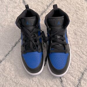 NWOT Nike Air Jordan 1 Mid Unisex, Black/Royal Blue Sneakers, size 2Y kids